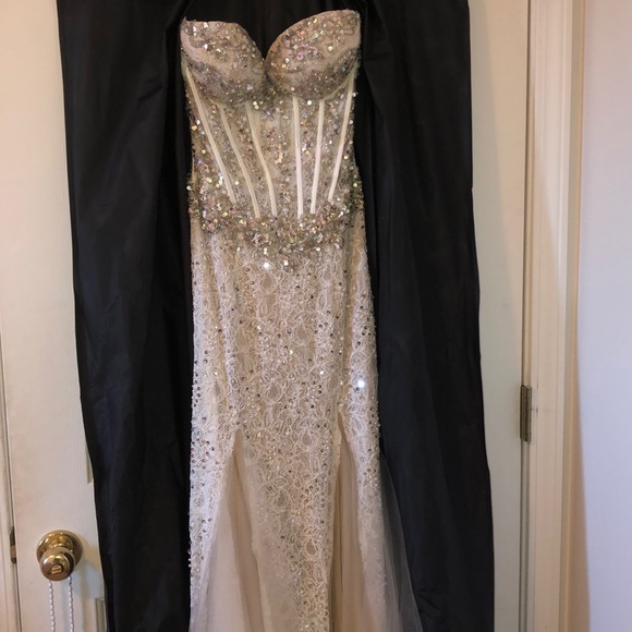 Pageant Dress - Picture 2 of 6